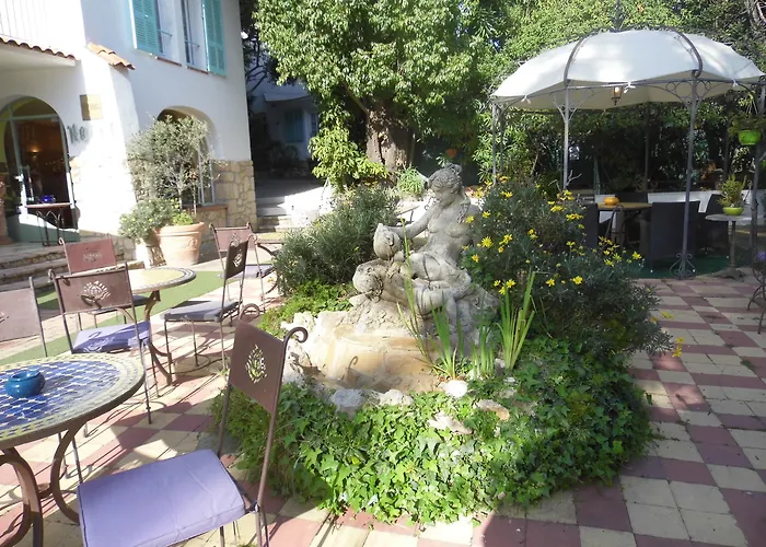 Szálloda Le Pre Catelan Juan-les-Pins