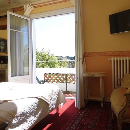 Отель Le Pre Catelan