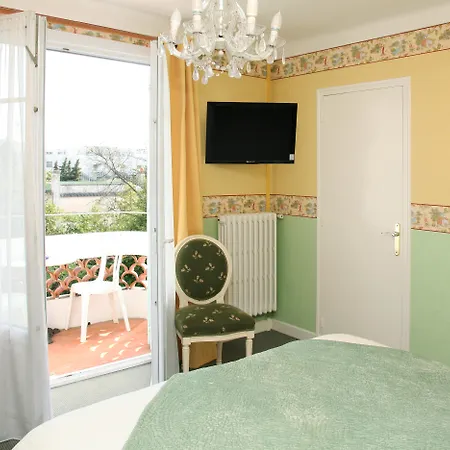 Le Pre Catelan Отель