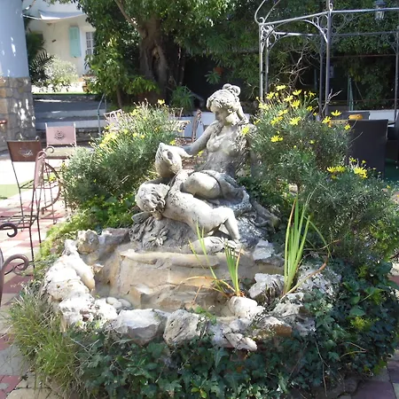 Hotel Le Pre Catelan 3*