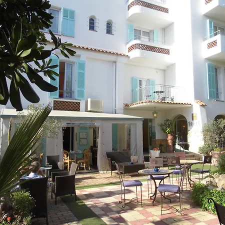 Le Pre Catelan Жуан-ле-Пен